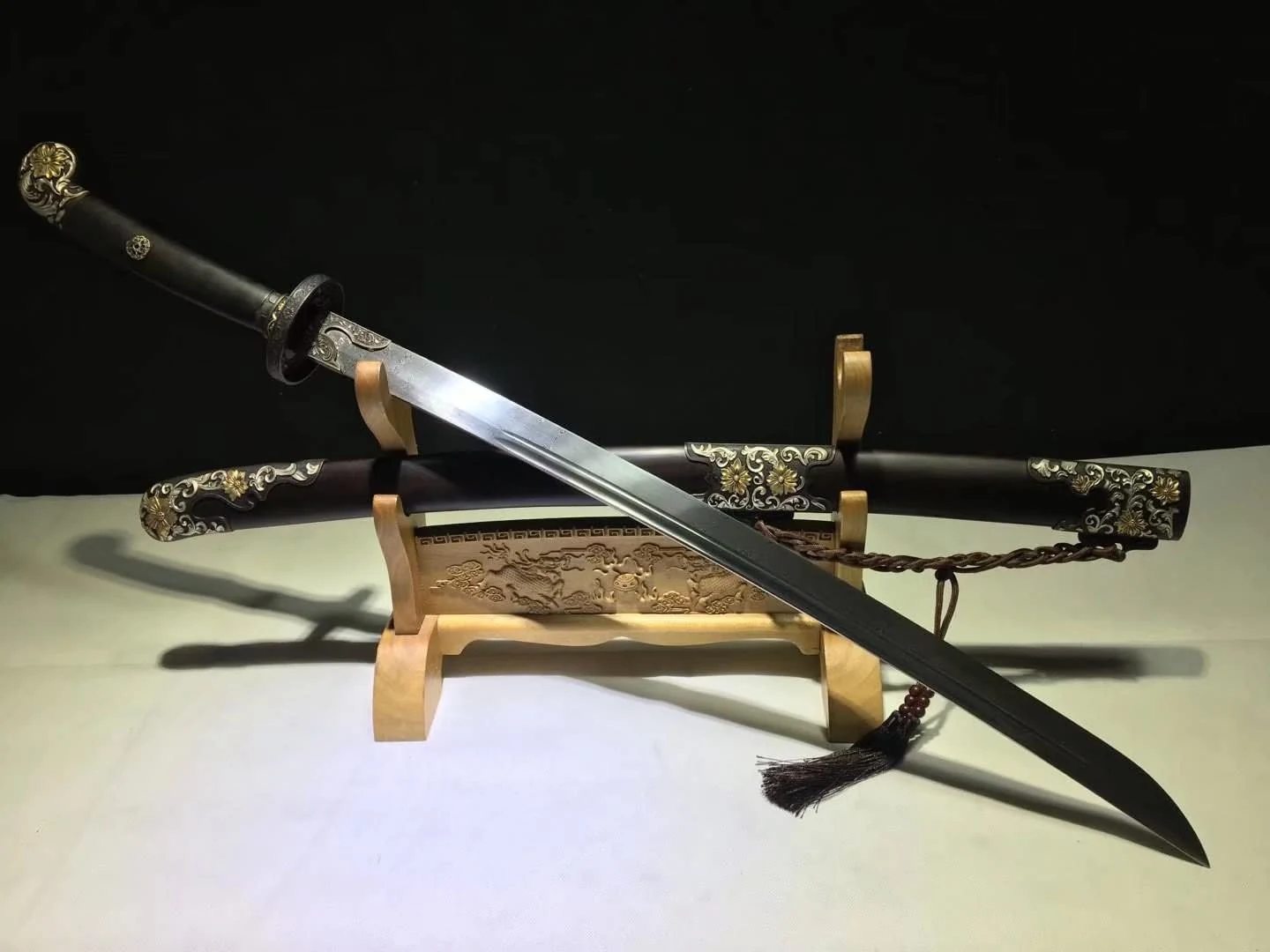Chinese zhanmadao, a two-handed long anti-cavalry sword